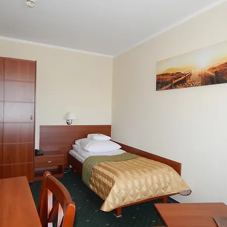 Gromada Hotel 3*
