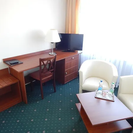 Hotel Gromada Piła