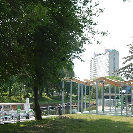 Hotel Gromada Piła